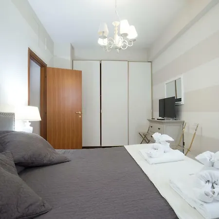 Apartment Holidays Banchi Nuovi Rome